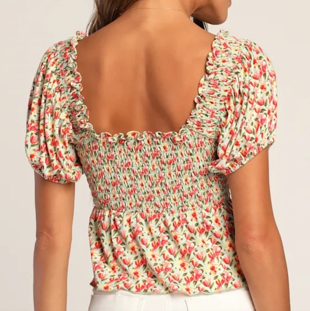 Floral Smocked Puff Sleeve Top - Cream & Coral Tags Removed Never Worn Brand New